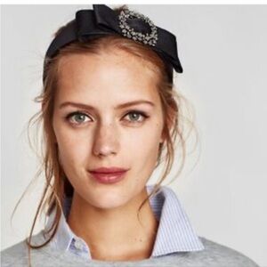 Zara NWT Jewel Brooch Bow Headband